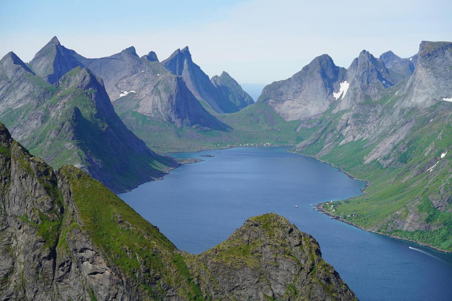 Lofoten Panoramic Luxury Home With Sauna 莫斯克内斯 外观 照片